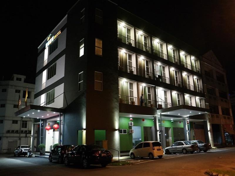 Nova Kuching Hotel Exterior foto